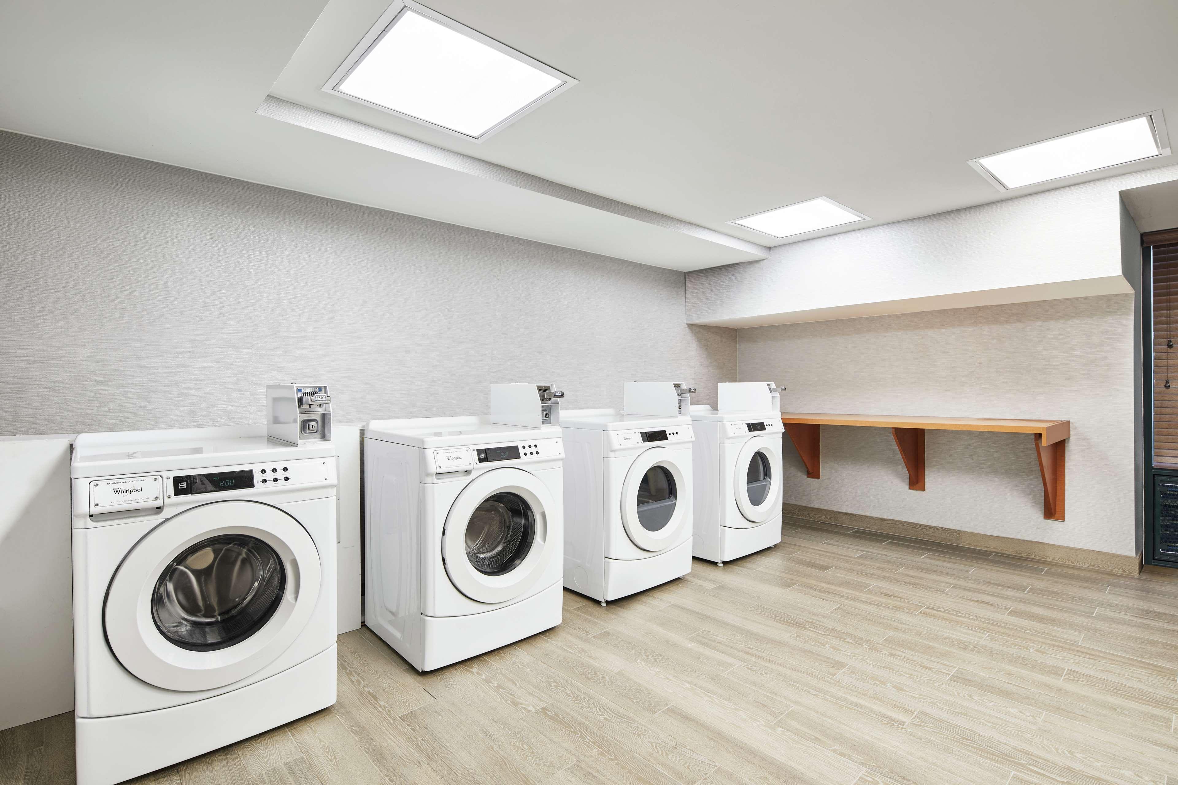 Homewood Suites By Hilton Columbus Esterno foto